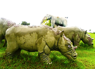 Illustration for article titled In the 1980s, Jurassic Park was built by prisoners in Cuba